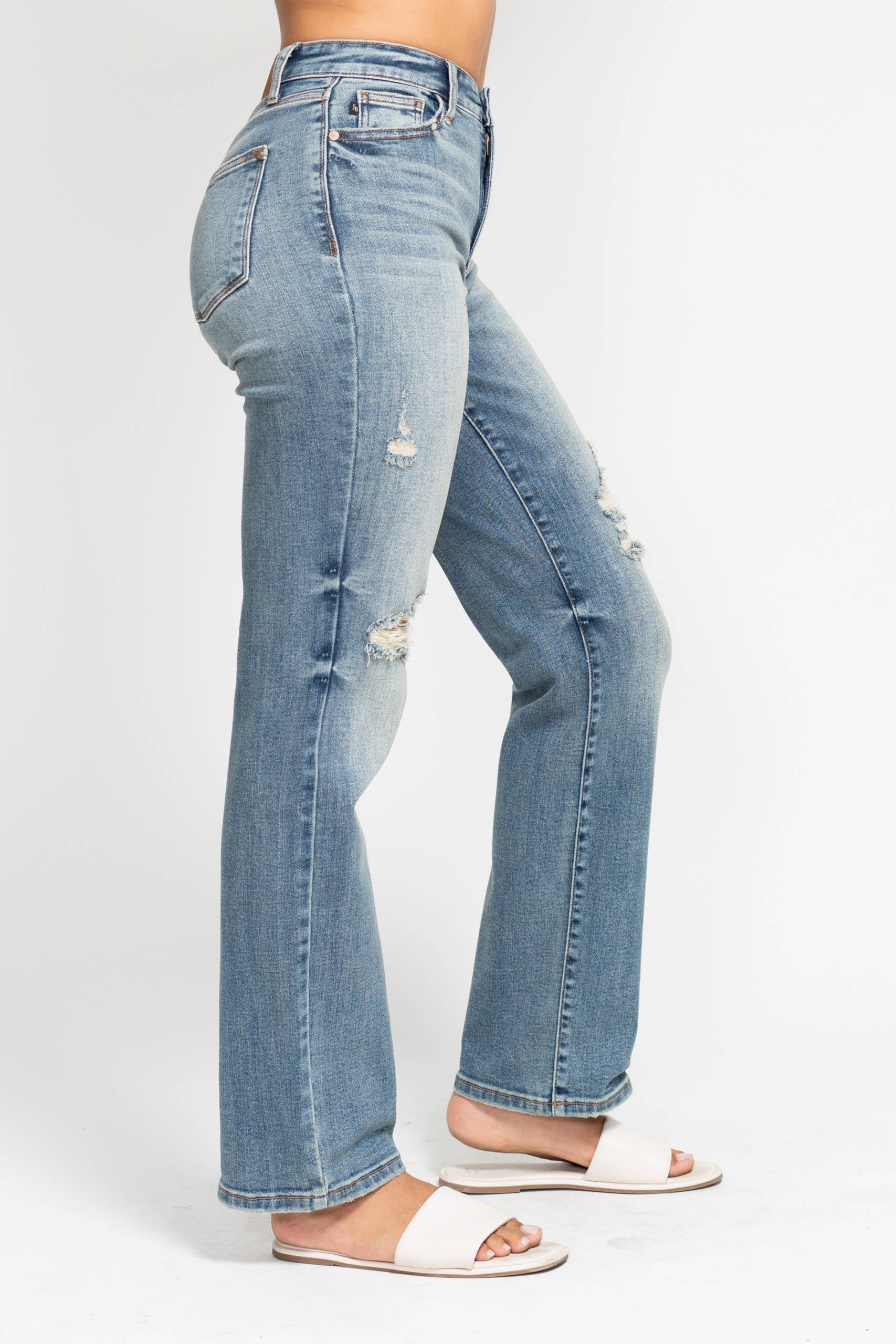 MD High Waisted Dad Straight Jean for wholesale on Faire1