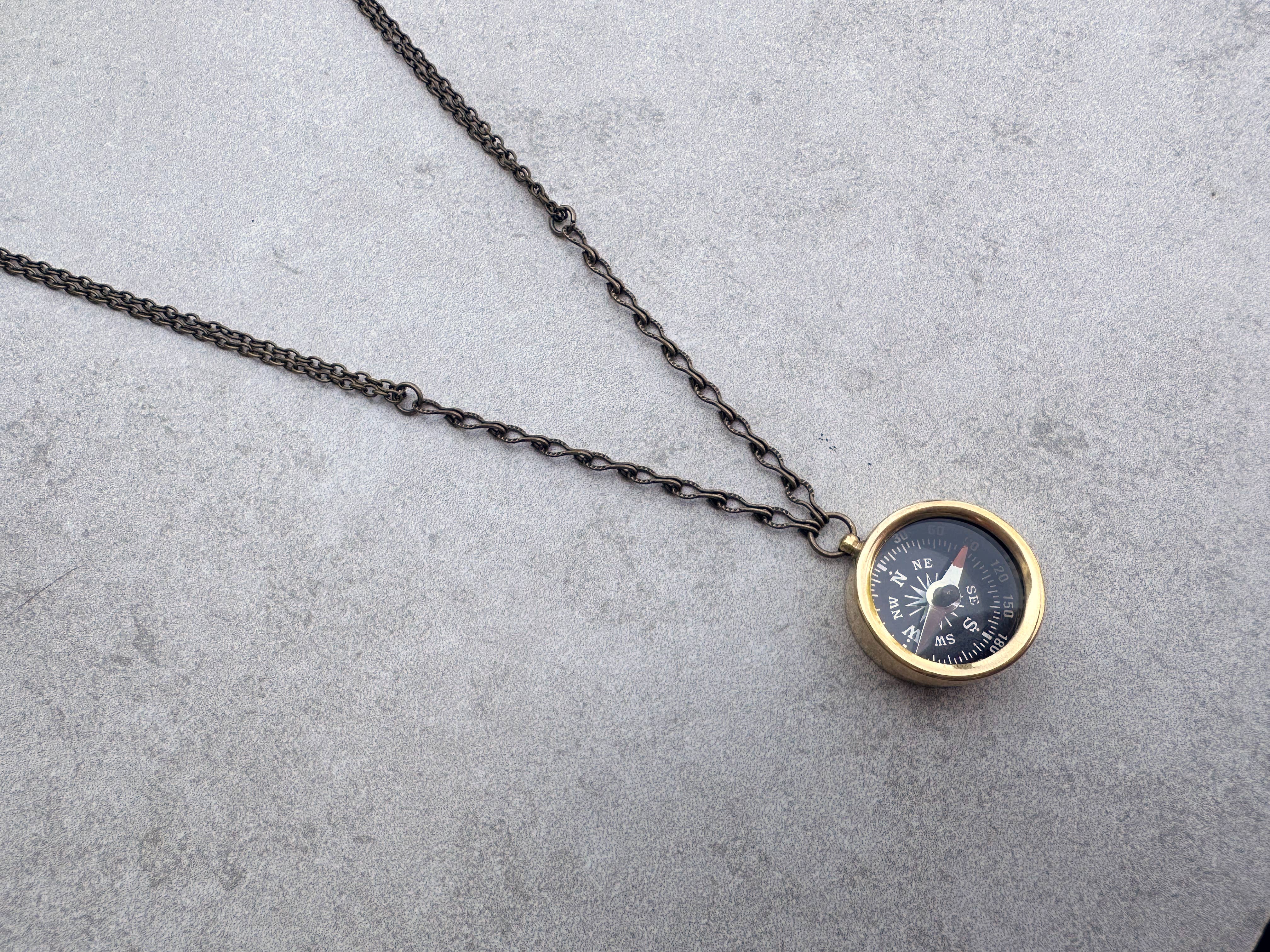 daniAWESOME – wholesale Pendant/charm necklace – Compass Found Object Necklace2