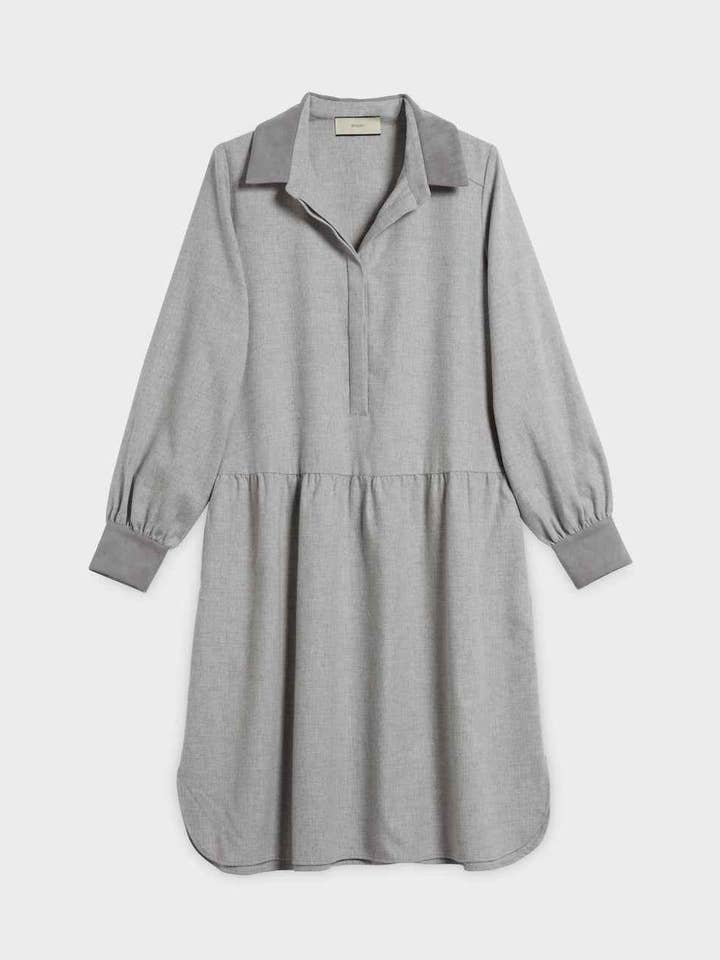 Abito in Flanella con Volant Leggero per la vendita all'ingrosso da parte di Spoon