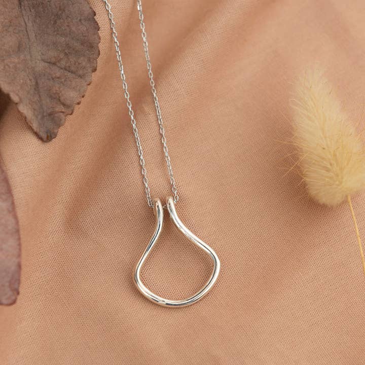 Horseshoe Ring Holder Necklace for wholesale by Gowa Design