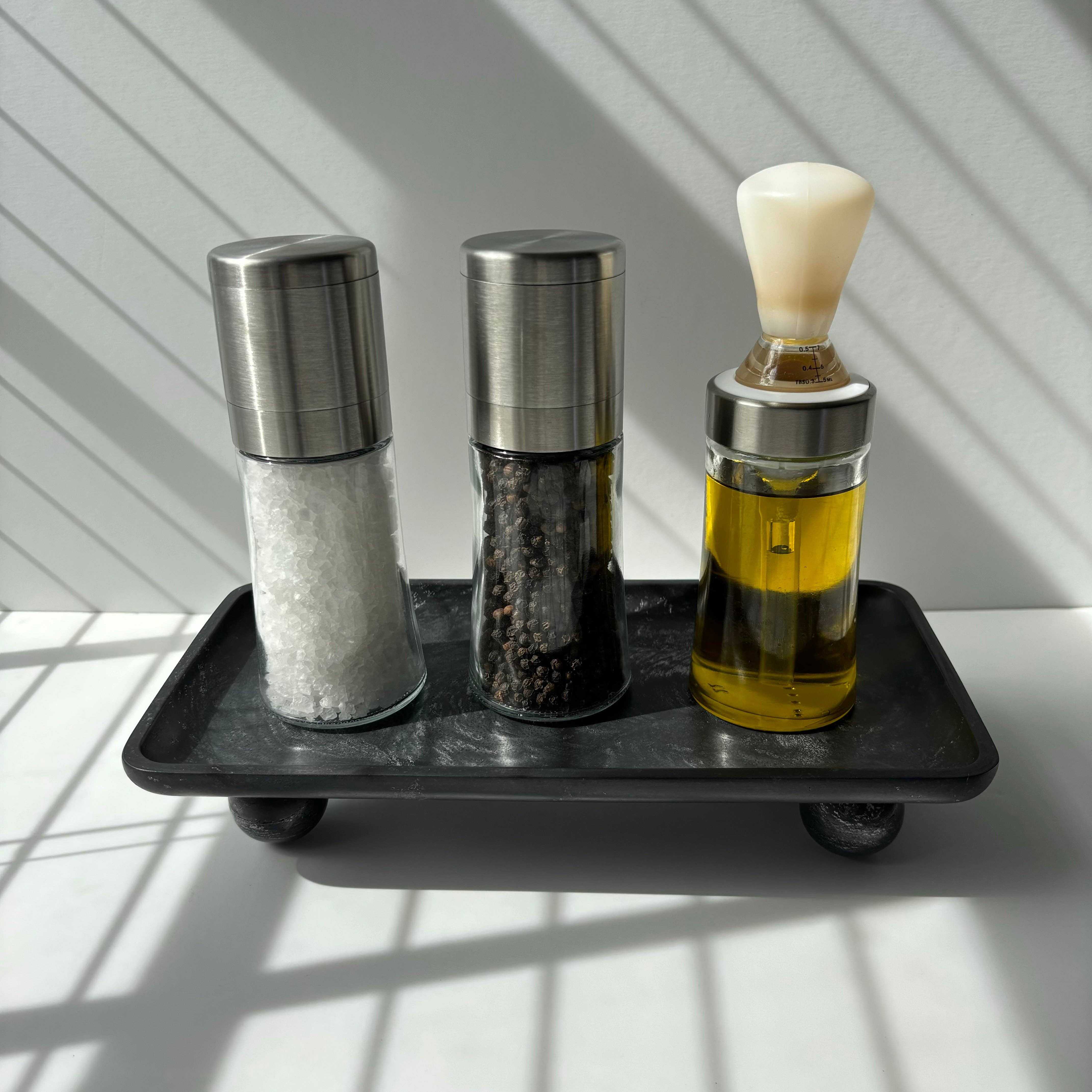 Fancy Concrete – Großhandel Deko-Tablett – Rechteckiges Tablett aus Beton mit Füßen8