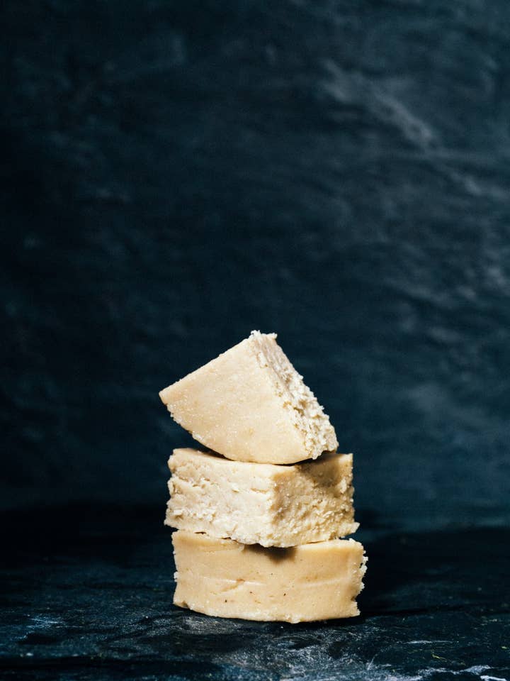 NESSUN FORMAGGIO VEGANO ORIGIN +PROTEIN HORECA per la vendita all'ingrosso da parte di GOURMET VEGAN S.L