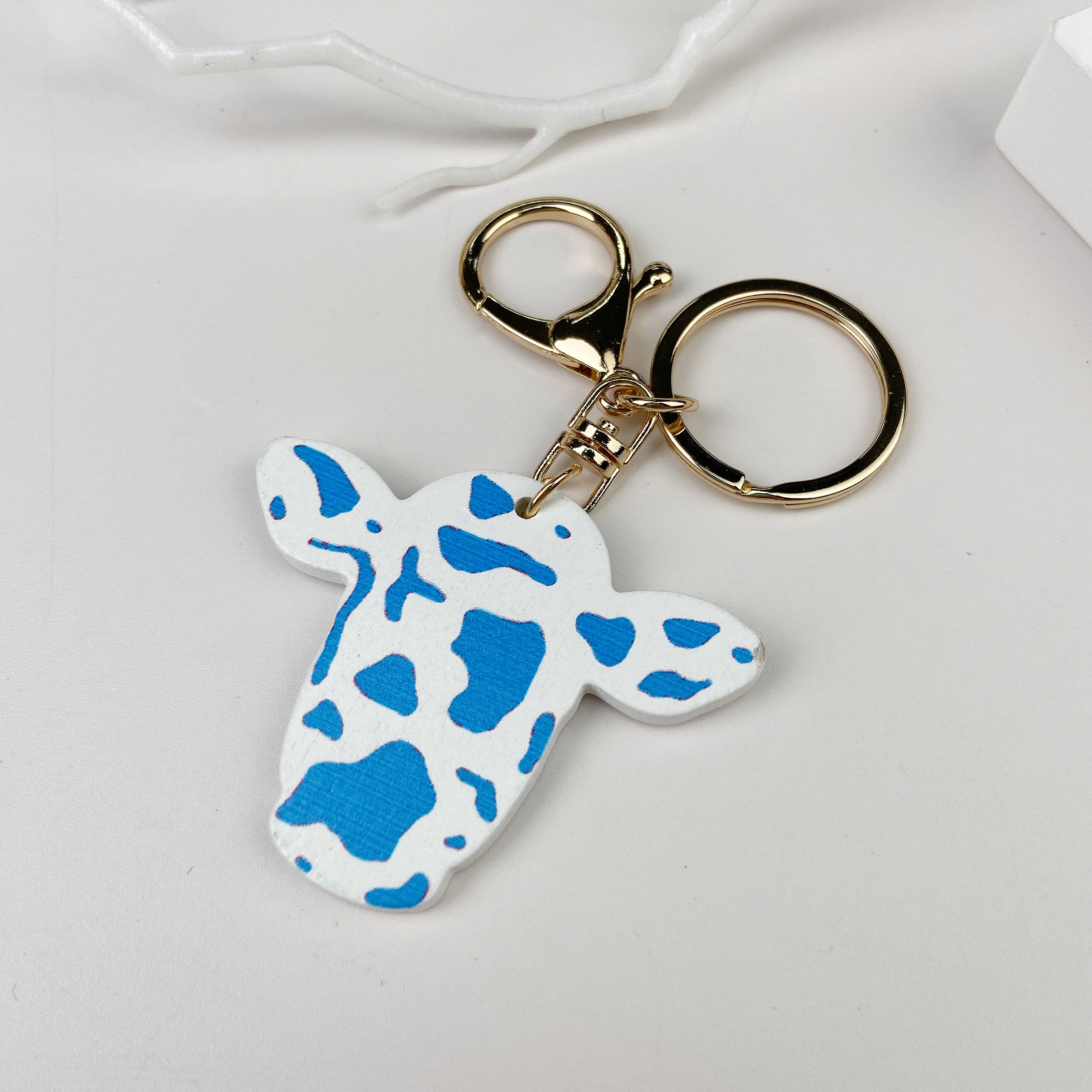 SoapElenGlen - Wholesale Keychain - Women's - Wooden bull head pendant keychain12