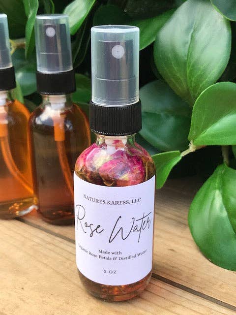 Brume d'eau de rose pour la vente par Natures Karess