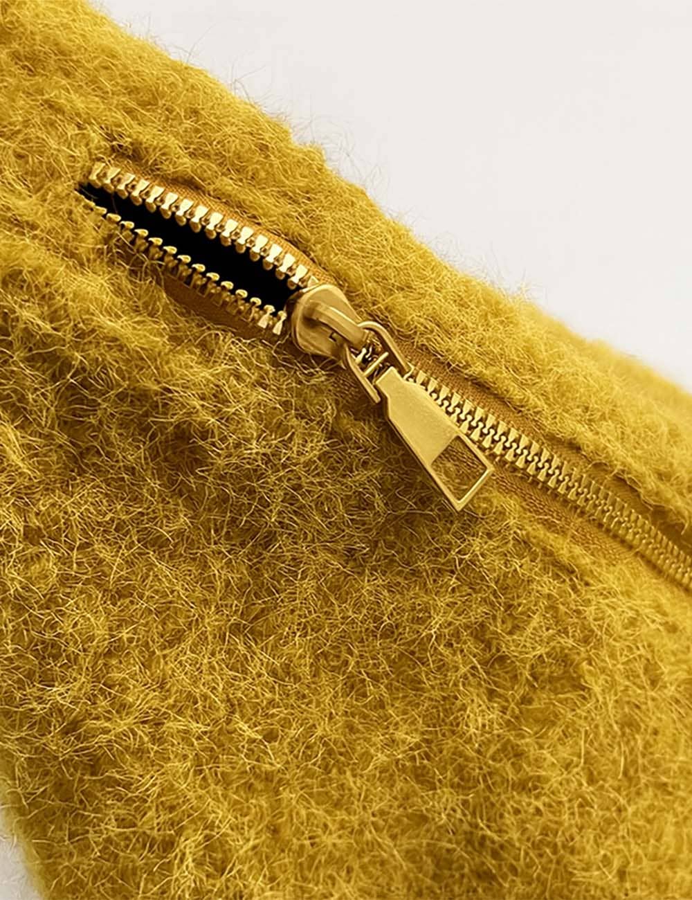 Sweetkama - Wholesale Crossbody Bag - Women's - Ladies Bouclé Crossbody Bag Solid Color Capacity Shoulder Bag4