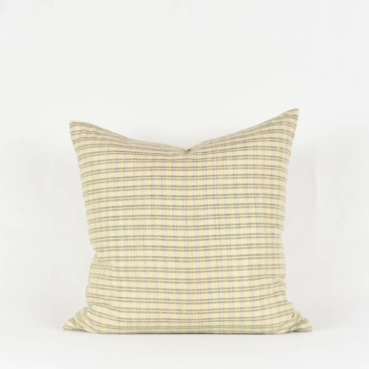 Dani Kudde - Vävd Bomull Blå och Gulaktig Beige för wholesale av Xasmin Interiors LLC