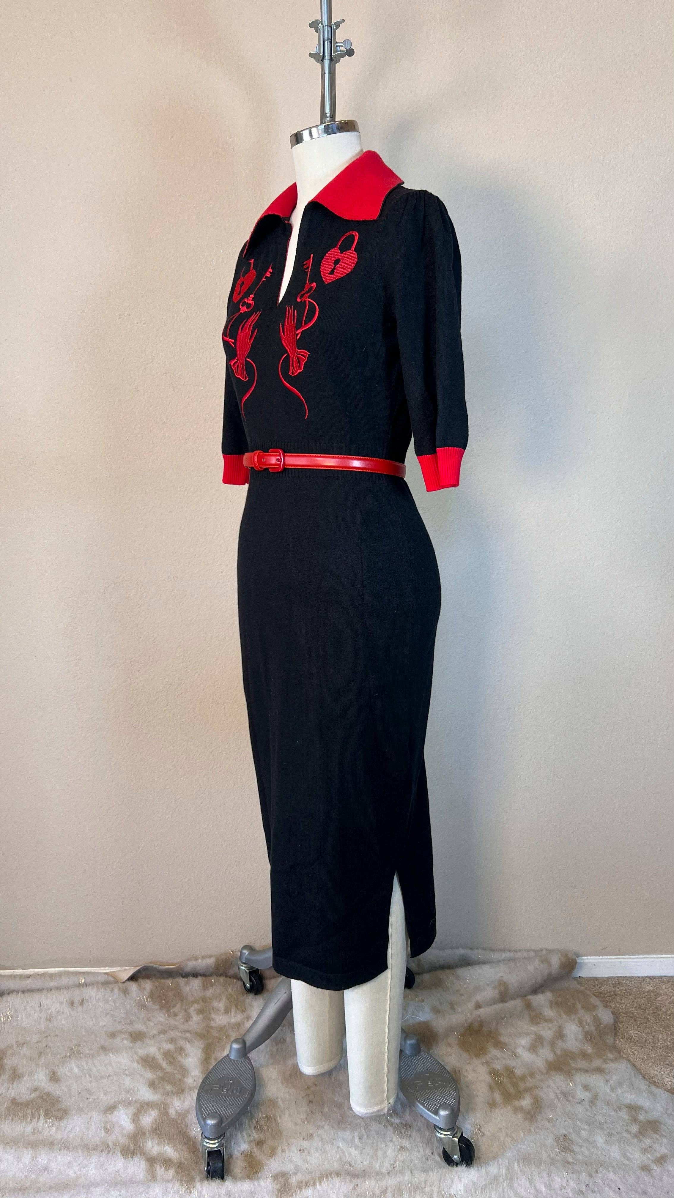 Elle Rebel - Wholesale Dress - Women's - Key to My Heart Knitted Dress9