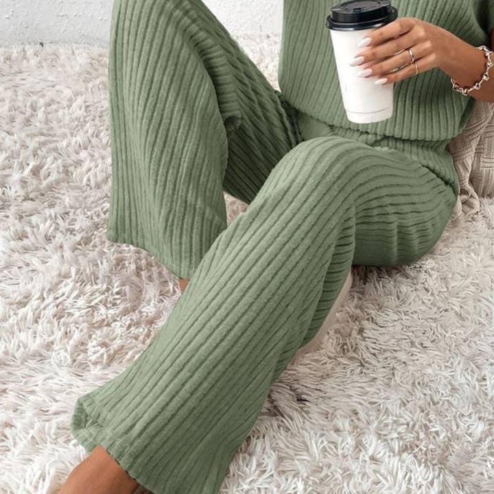 DrifWoo – wholesale Lounge set – Women's – Ribbed Knit Pajama Set – Cozy Winter Loungewear Outfit7