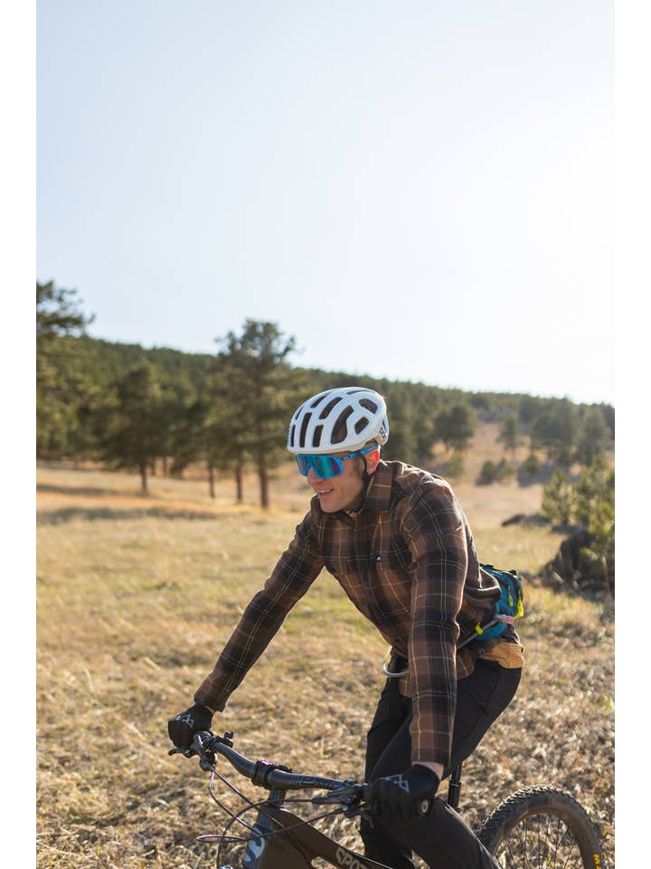 Belong Designs - Wholesale Button Down Shirt - Men's - Men's Deadline Tek Flannel (Restock Coming soon, 12/10)48