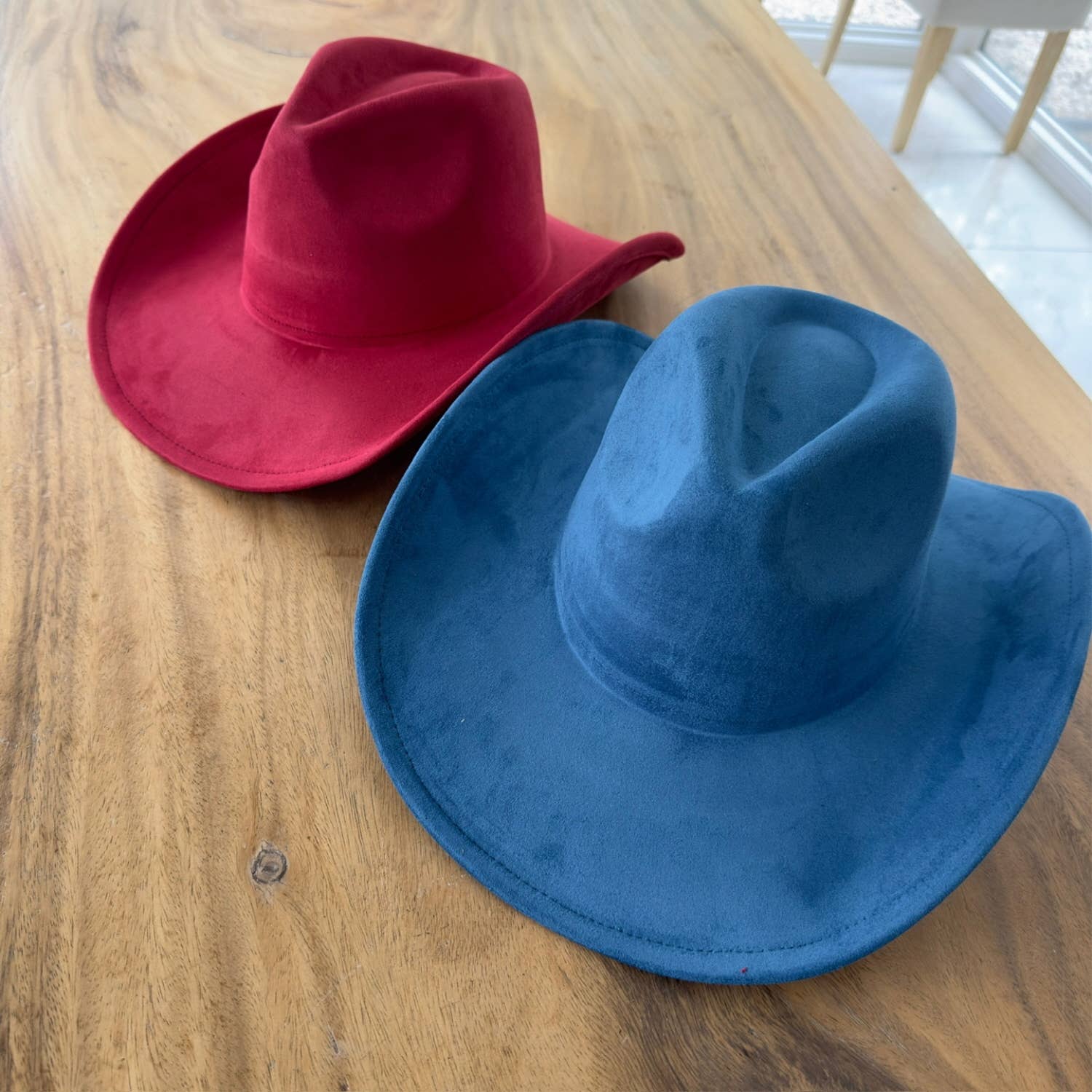 Queens INC – wholesale Cowboy Hat – Women’s – Best seller !!  Fashion Vegan suede  cowboy hat 26