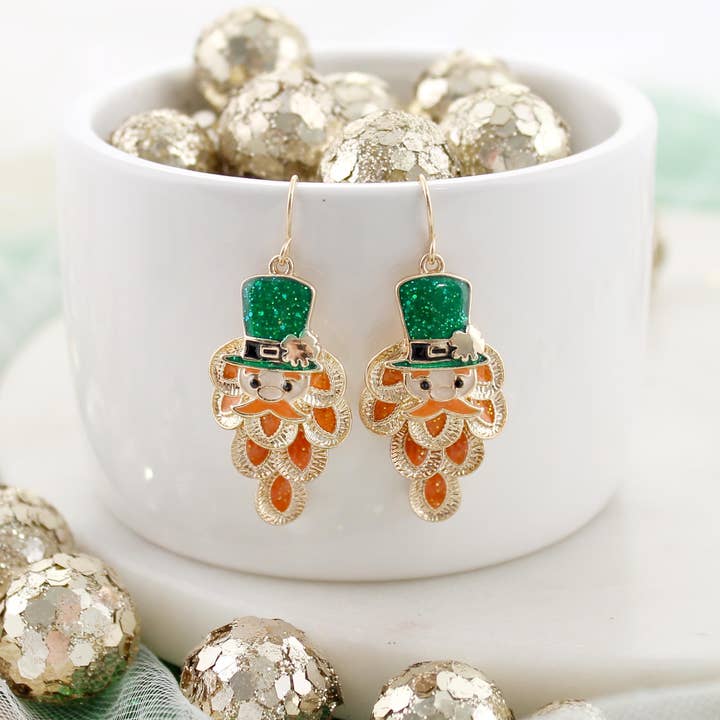 Seasons Jewelry - Venta al por mayor Pendientes colgantes - Pendientes con forma de duende con barba colgante