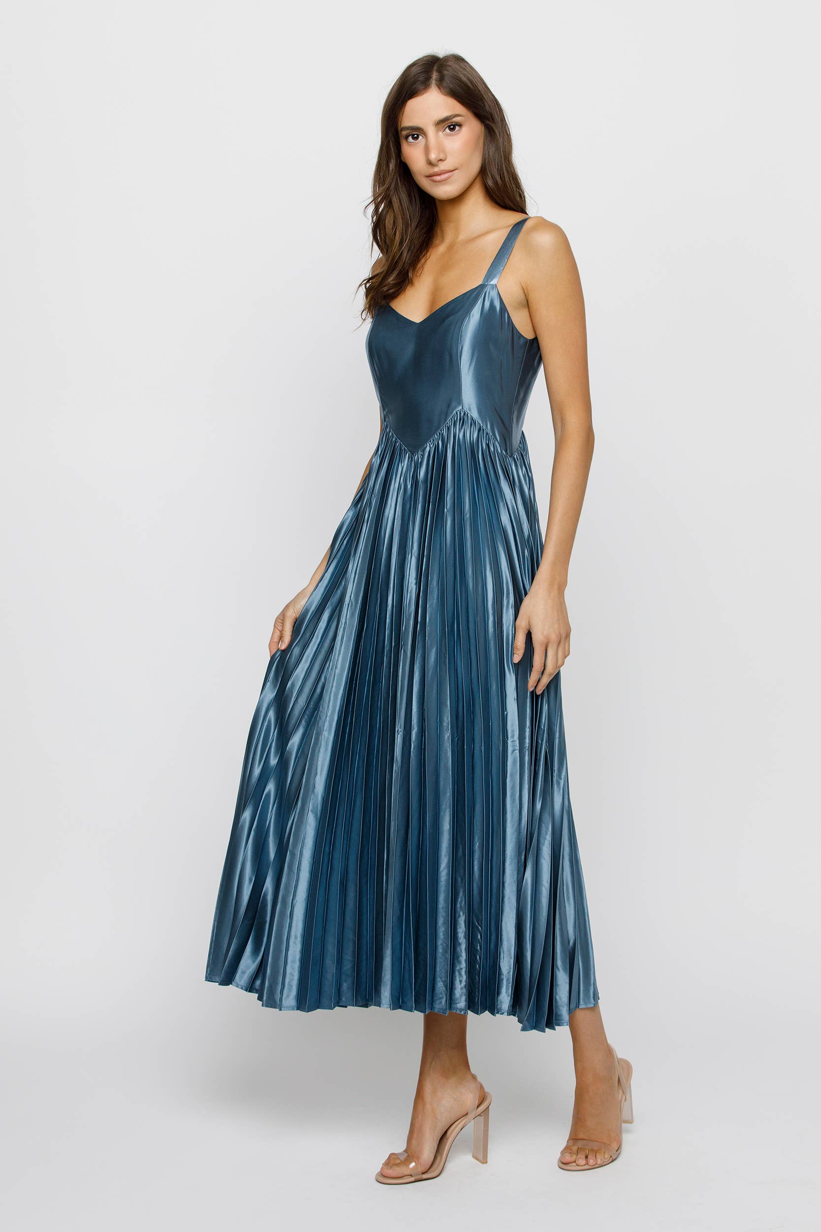 STORIA – wholesale Dress – Women's – JD6918- SOLID SHEEN ACCORDION PLEAT MIDI DRESS 14