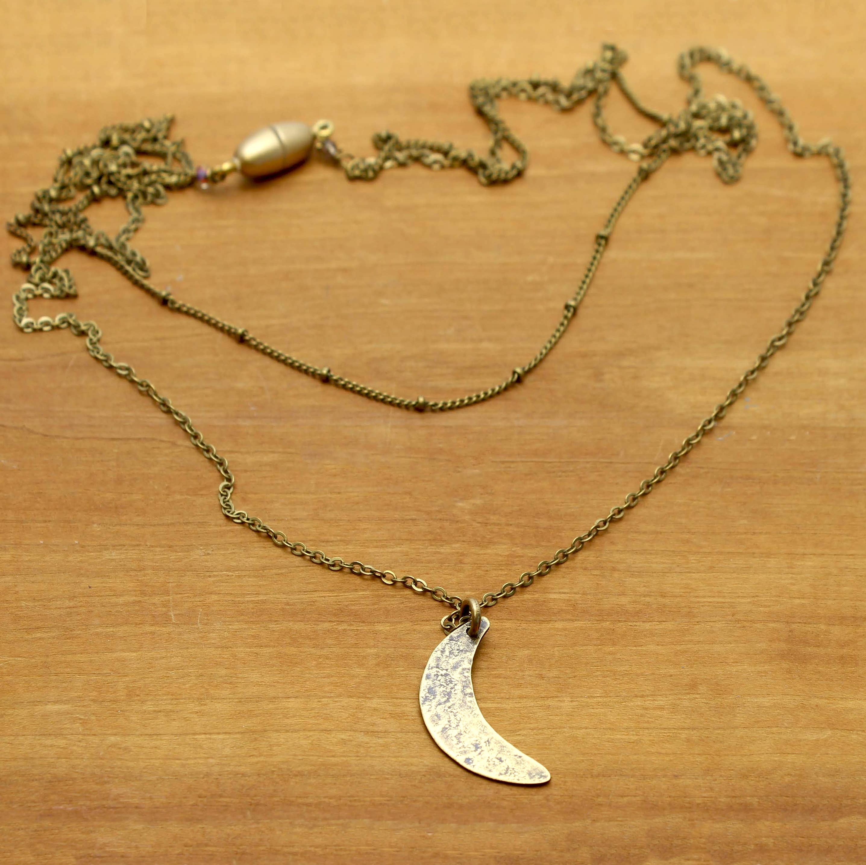 Daphne Lorna - Wholesale Pendant/Charm Necklace - Crescent Long Layered Necklace1
