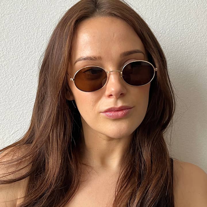 AFA COLLECTIVE – wholesale Sunglasses – Women's – Round Metal Frame Sunglasses in Brown0