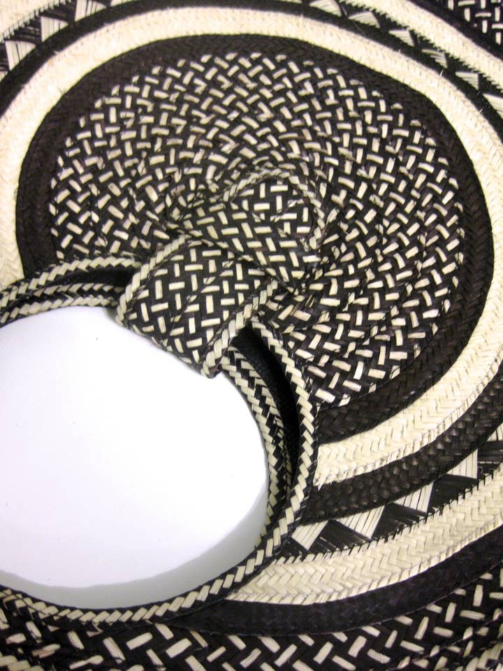 Livets cirkel handväska för wholesale av Liliana Salazar