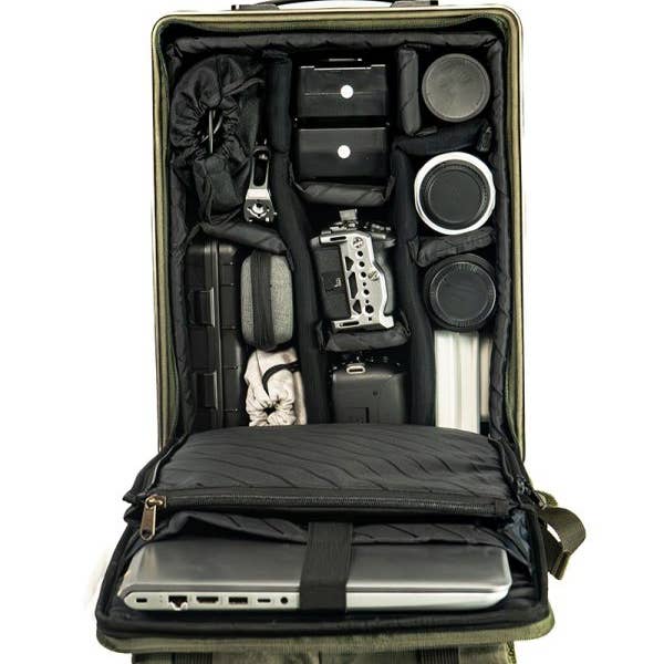 REMOVED BRAND - Wholesale Backpack - Unisex - 17″ Aluminum Backpack17