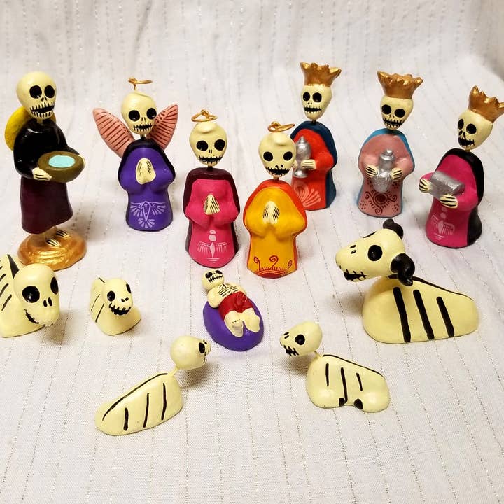 Arara Enterprises - Wholesale Nativity Scene Decor - 13-Piece Skull Nativity Scene Decor from Izucar, 3"