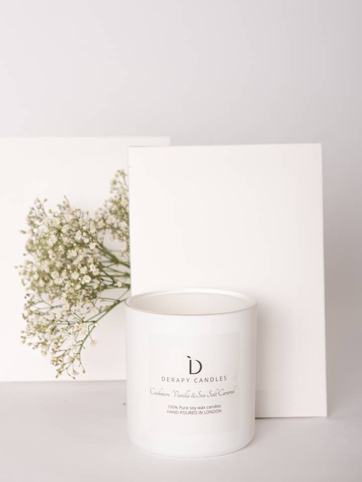 Cashmere Vanilla & Sea Salt Karamel Wick Duftlys for engroshandel hos Derapy