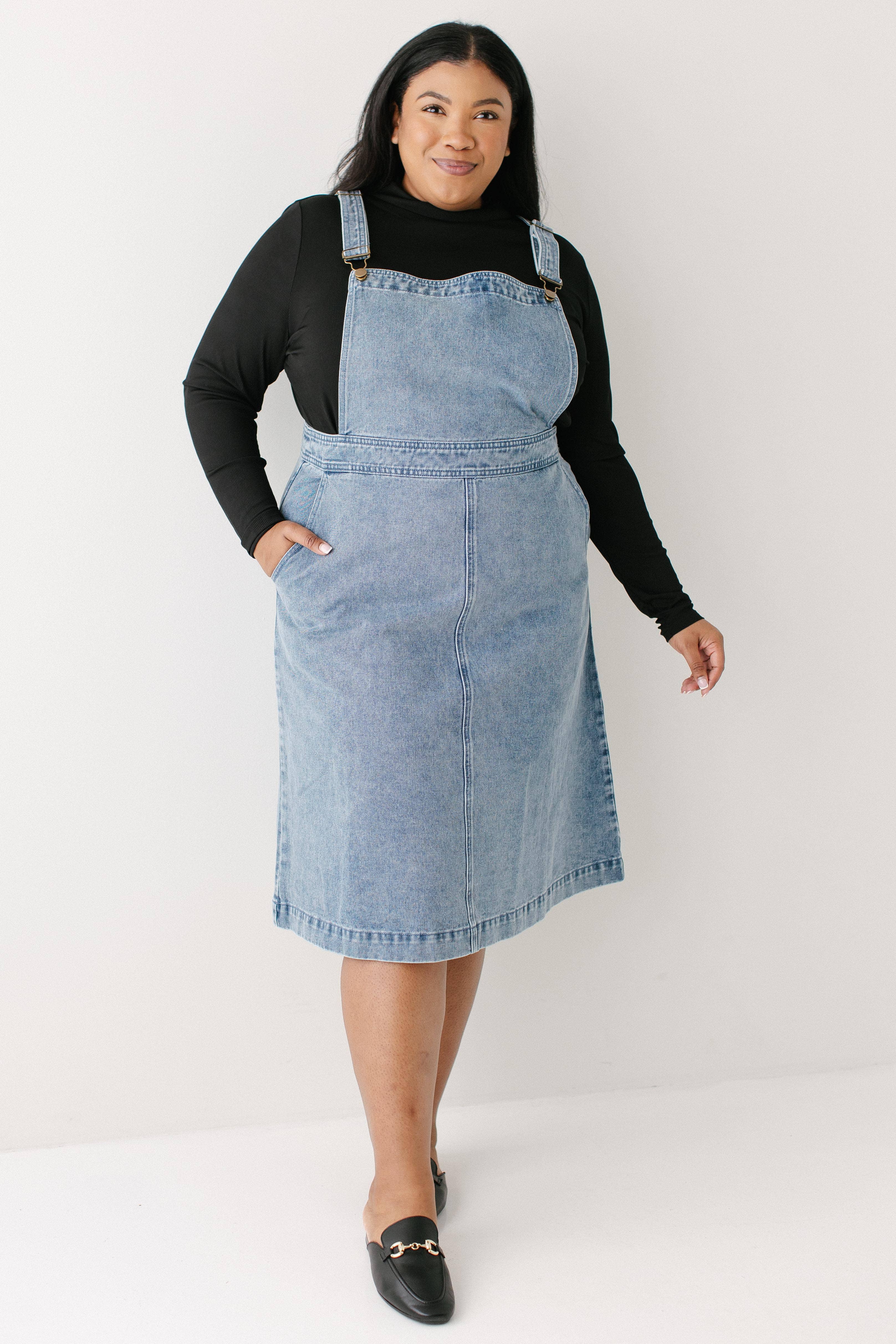 Vintage Wash 'Bailey' Denim Overall Dress for wholesale on Faire12