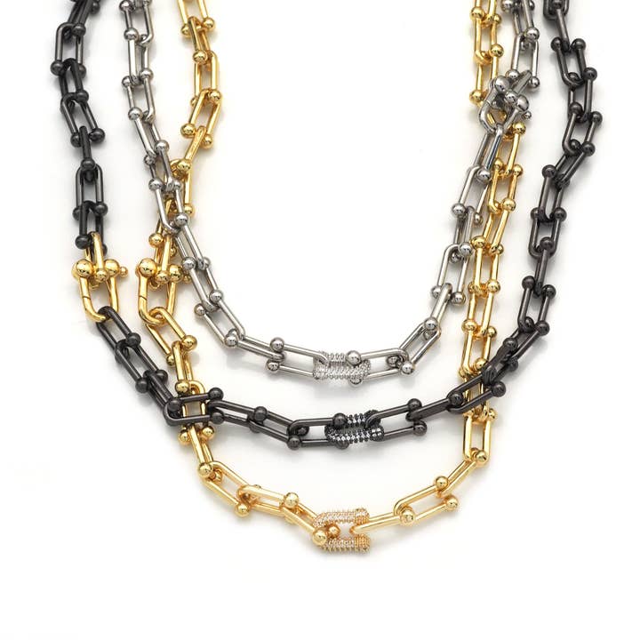 BestBeads&Beyond - Vendita all'ingrosso Collane a catena e maglie - Collana a catena a forma di U con focale a maglia CZ, Sku #EF1833