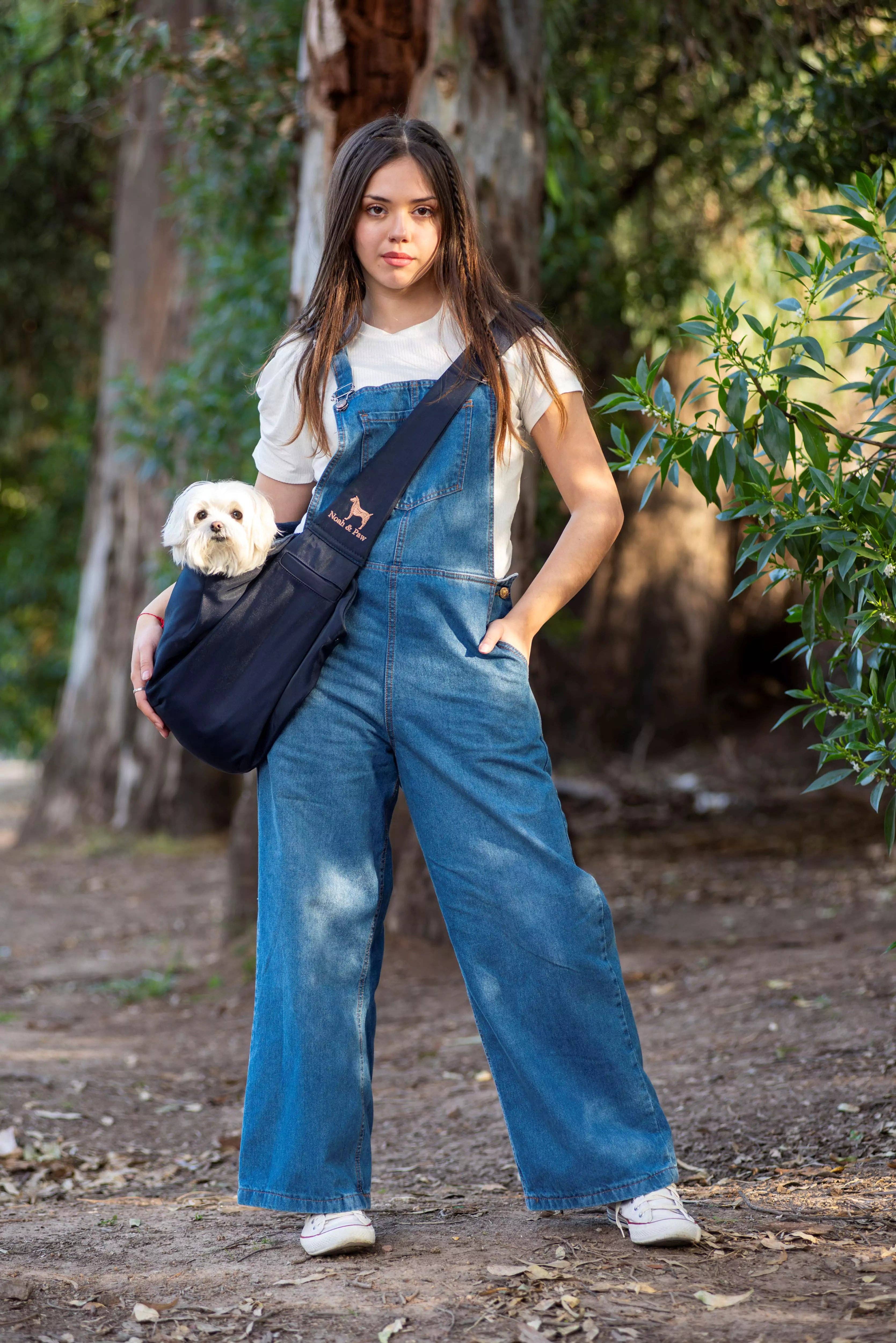 NOAH AND PAW LLC - Wholesale Pet Carrier - Cat/Dog - Premium Twill Pet sling Carrier, Snap Style, Black11