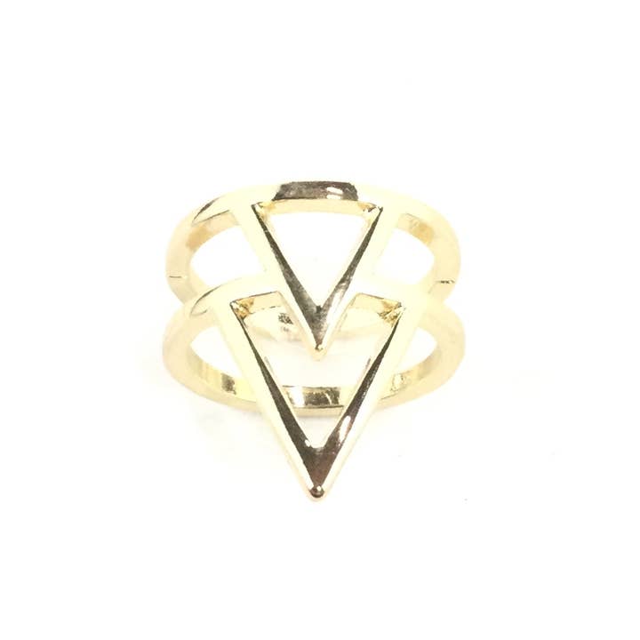 The Encore Fashion Group - Wholesale Cocktail/Statement Ring - R19956