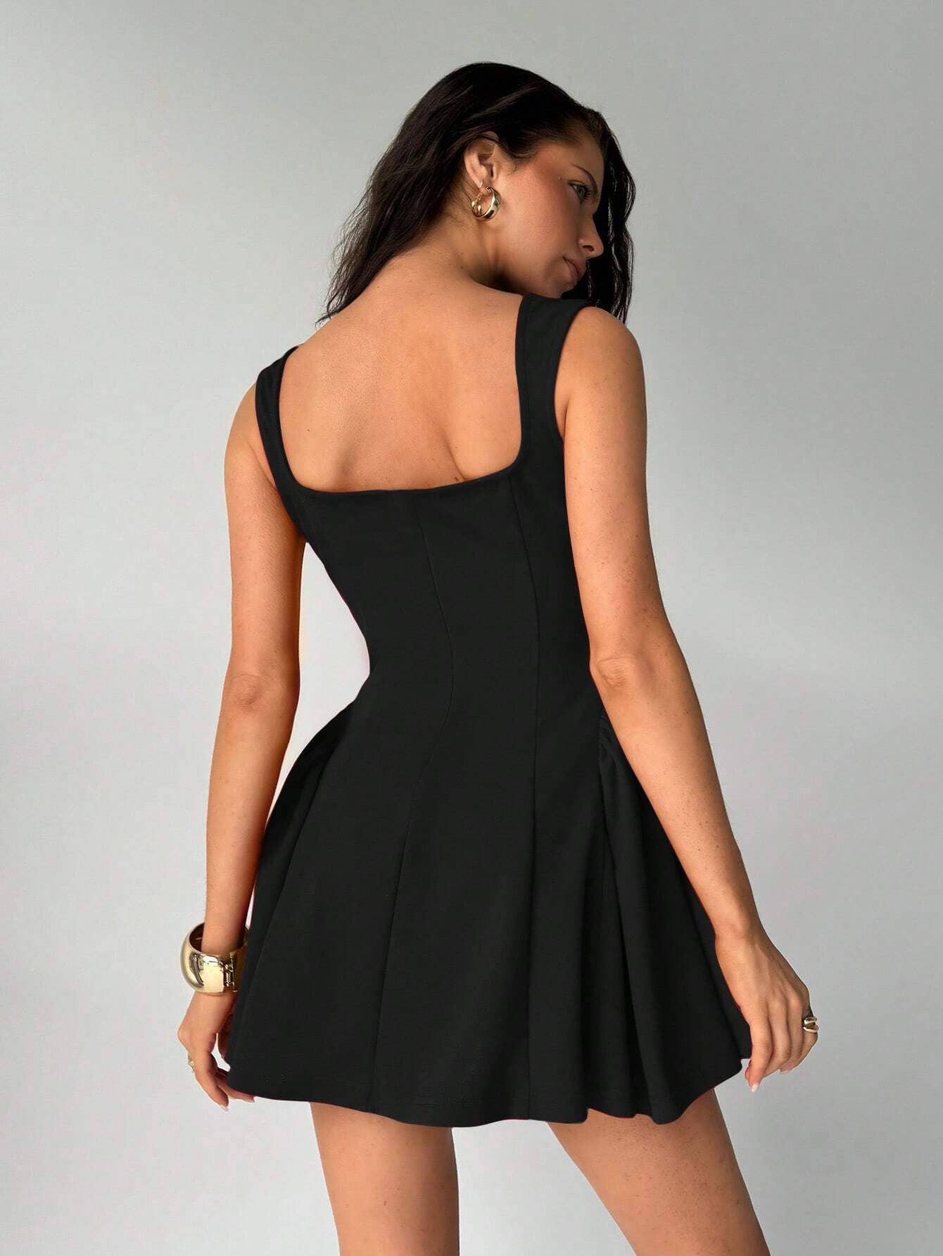 BLACK Sexy Elegant Square Neck Cami Dress with Slim Fit for wholesale on Faire6
