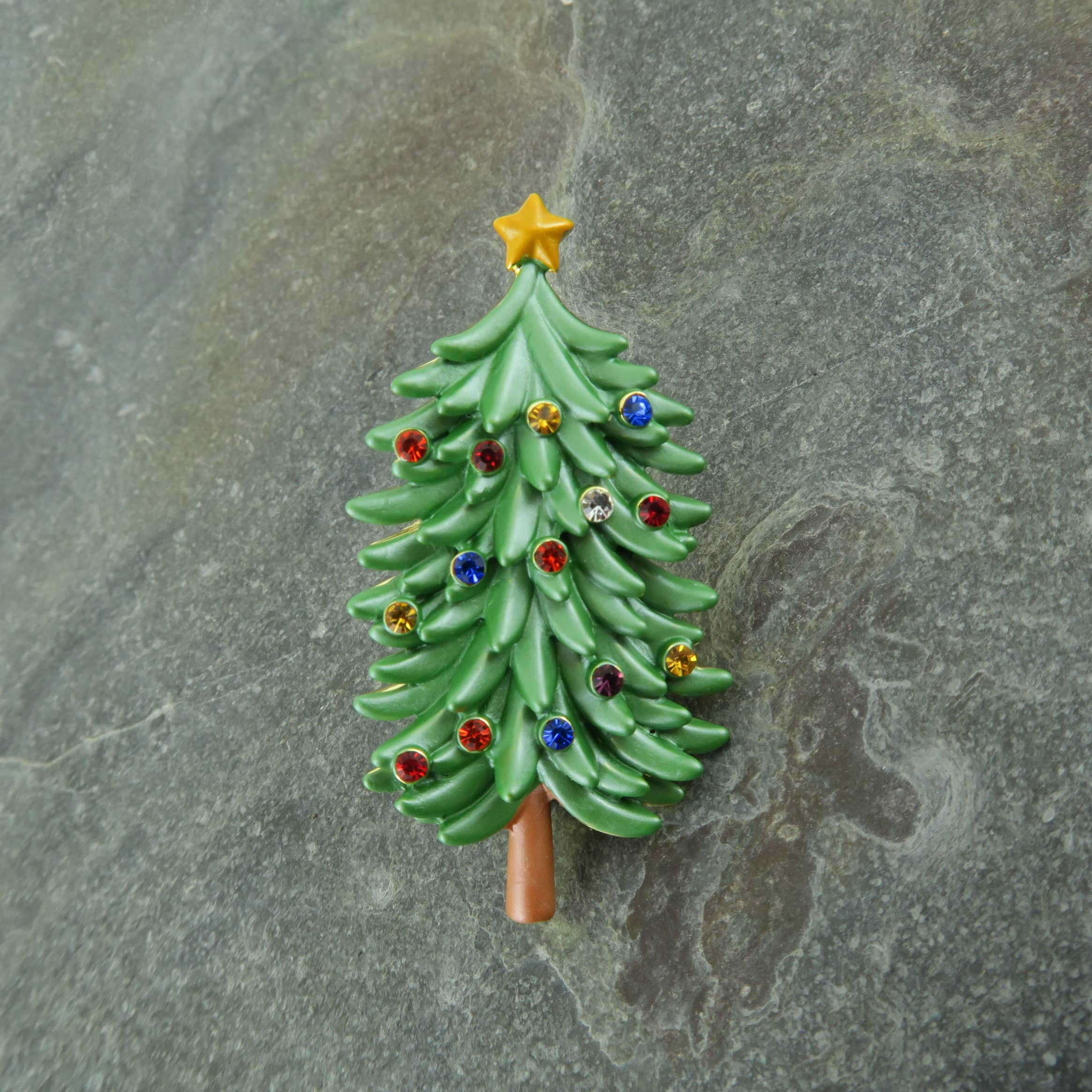 Alexander Thurlow & Co Ltd - Wholesale Brooch - Christmas Tree Brooch1
