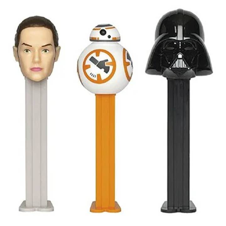 Cow Crack Wholesale - Wholesale Hard Candy - PEZ Star Wars Blister Pack
