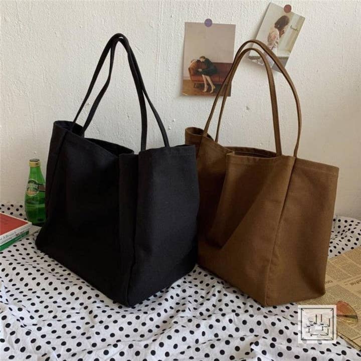 Plain Canvas Tote Shoulder Bag and other Purchase Wholesale bolsa. Free Returns & Net 60 Terms on Faire trending on Faire.
