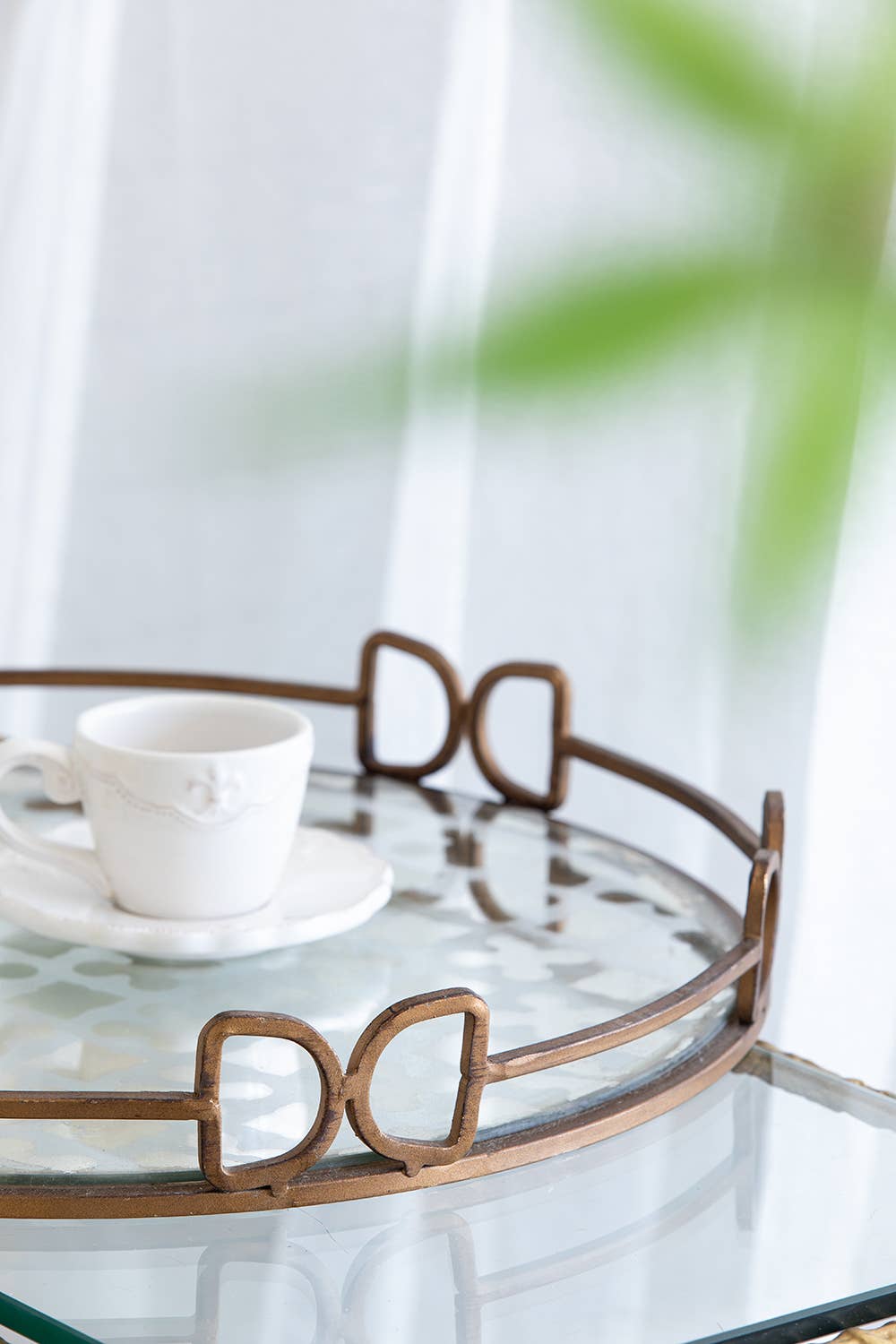 A&B Home Group Inc. – Engroshandel Pyntebakke – D18x2" Sofistikeret Geometrisk Spejlbakke3