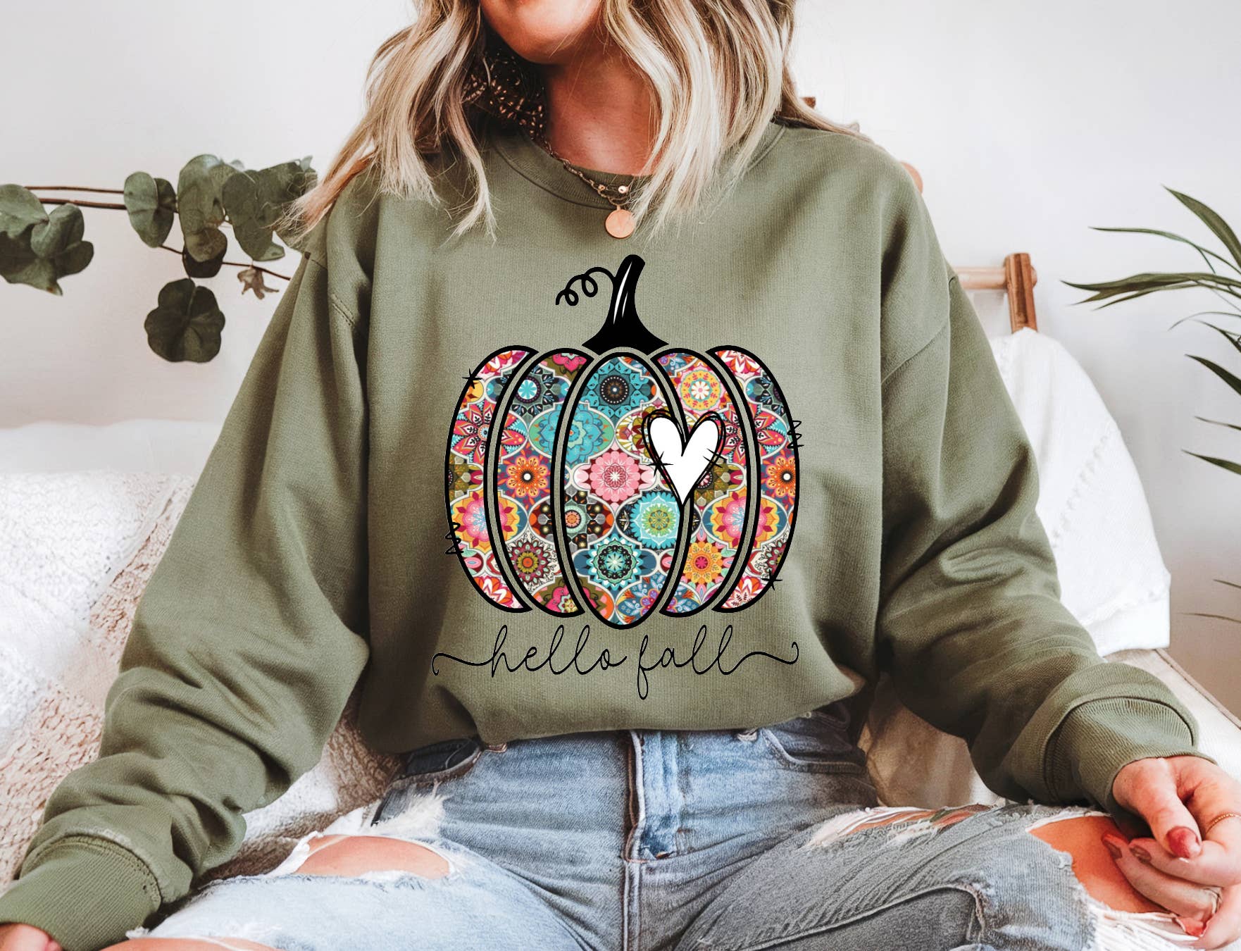 It's So Me - Wholesale Graphic Sweatshirt - Women's - HELLO FALL CREWNECK TEE/SWEATSHIRT