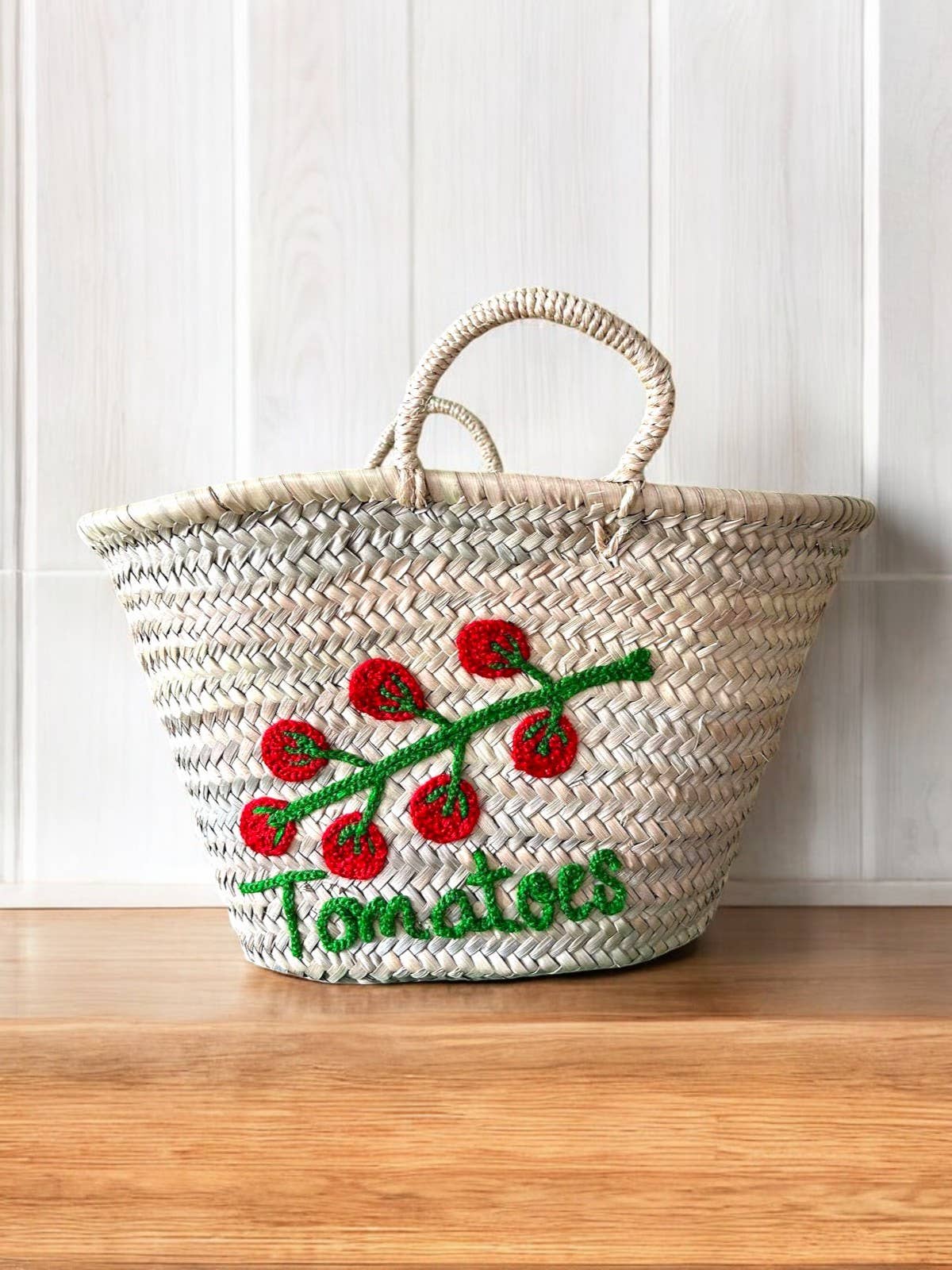 Gran Wholesale - Vente Paniers - Panier artisanal marocain en paille avec motif de tomates1