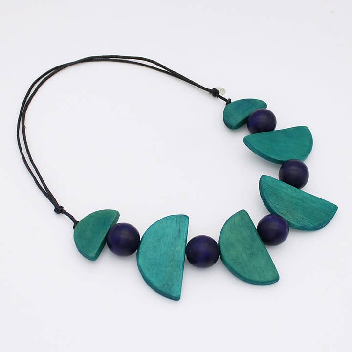 Sylca Designs - Venta al por mayor Gargantilla ancha - Collar llamativo con forma de babero con cuentas de media luna en color azul marino y azul marino