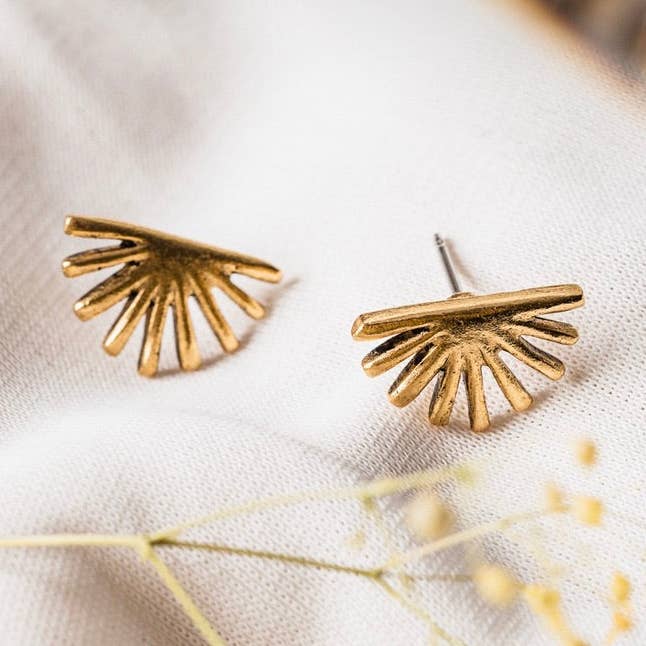 Fan studs for wholesale by Tilly Doro