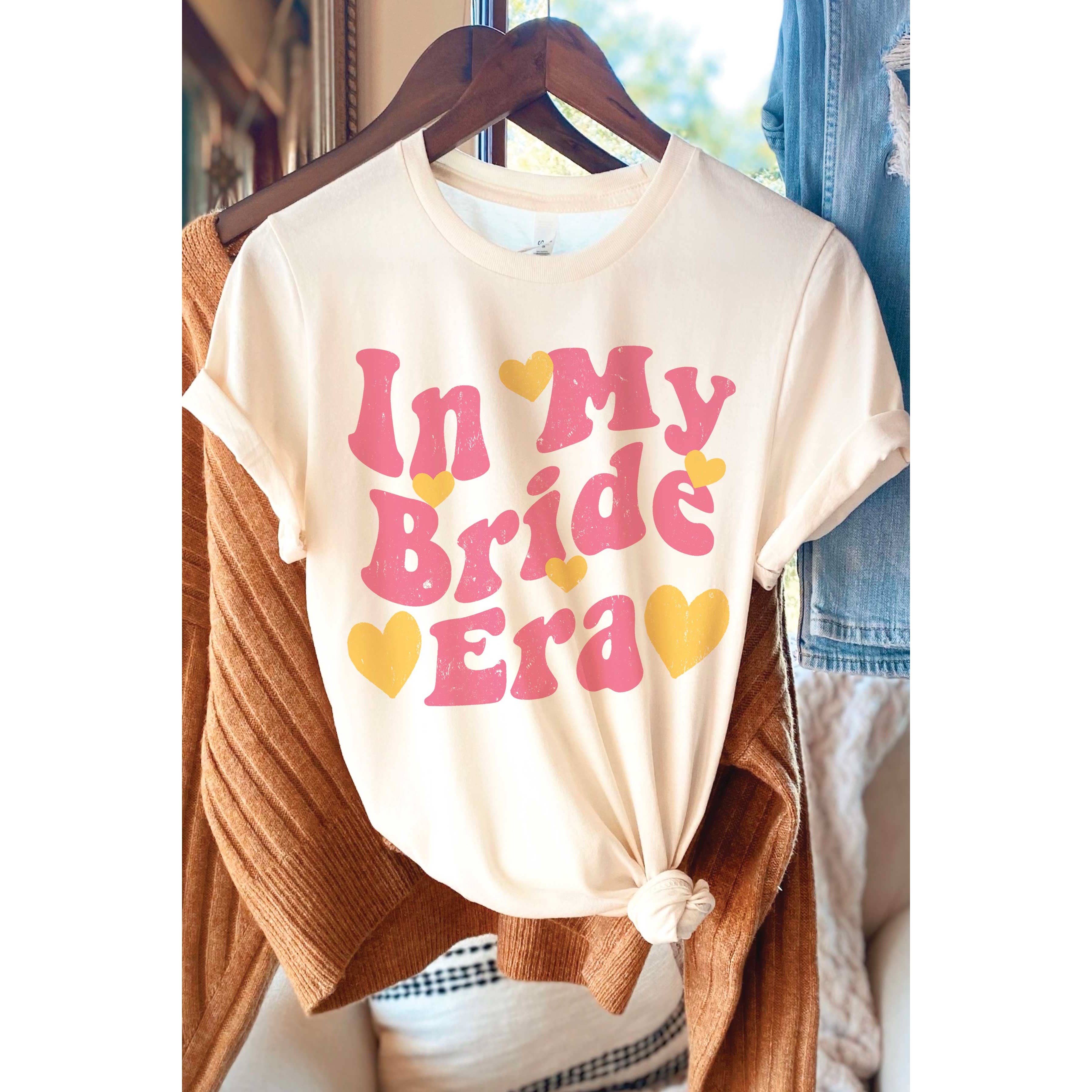 BLUME & CO. – T-shirt estampada - Mulher por atacado – Camiseta Gráfica NA MINHA ERA DE NOIVA1