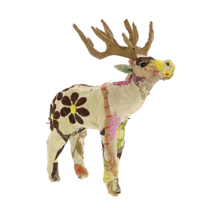HomArt - Wholesale Decorative Tabletop Object - Bavarian Forest Stag Standing - Petite - Beige1