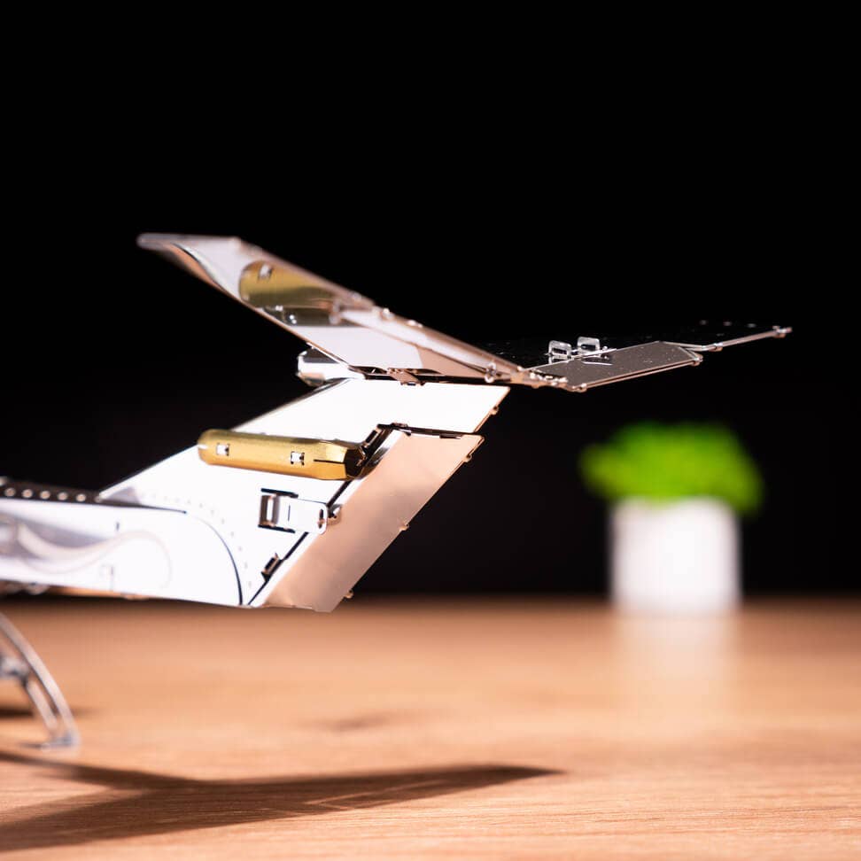 METAL-TIME INC. - Vendita all'ingrosso Kit per lavoretti fai da te - CASPIAN SEA MONSTER Kit modello ekranoplan fai da te7