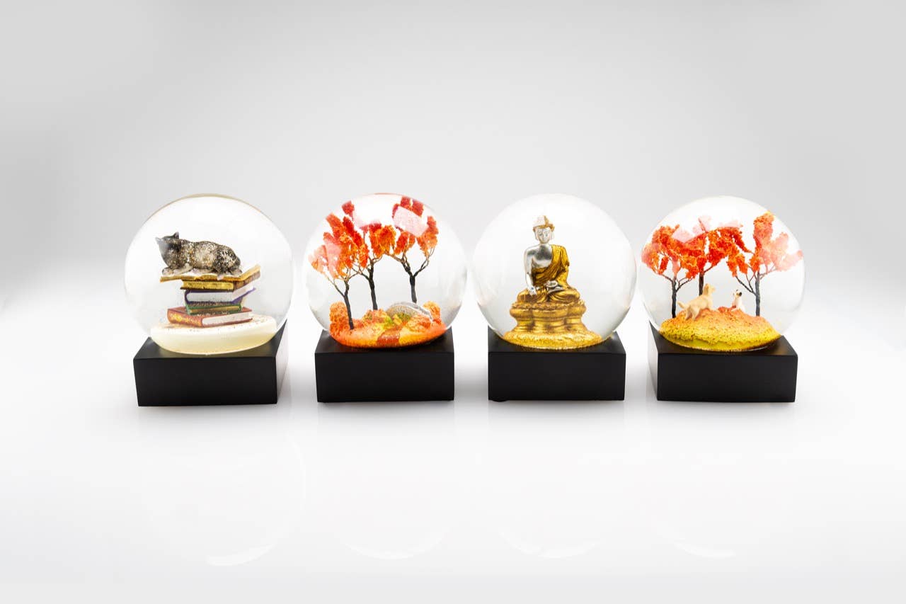 CoolSnowGlobes - Wholesale Snow Globe - Autumn Snow Globe6