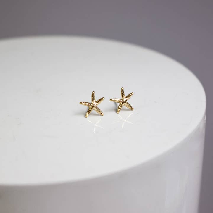 Starfish Stud Earrings|Gold|Silver for wholesale by a.v. max
