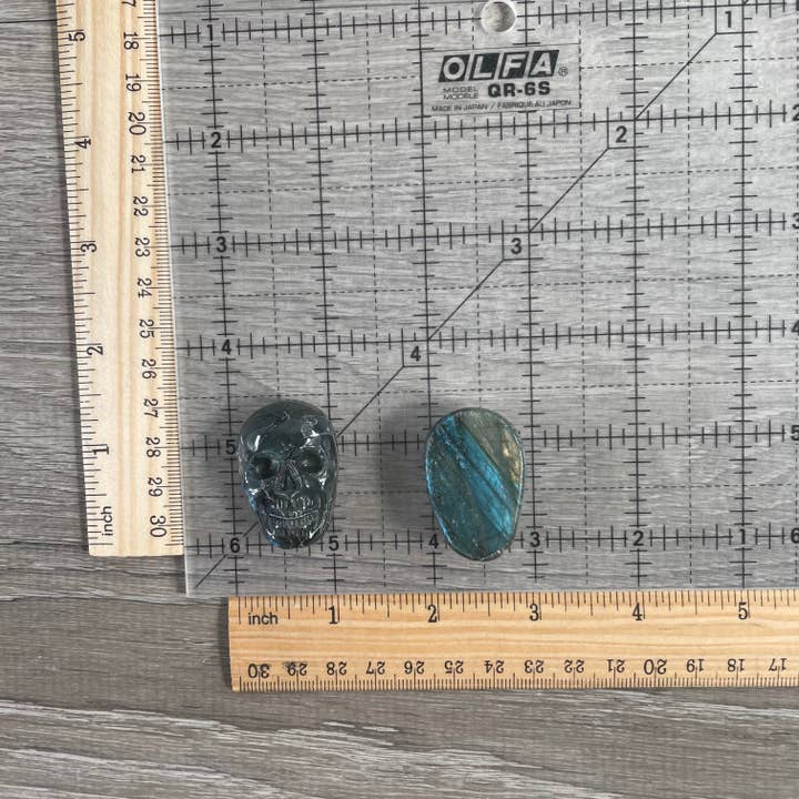 Keystone Crystals - Vente Figurine décorative - Figurines en cristal de labradorite sculptées à la main – Statue en gros4