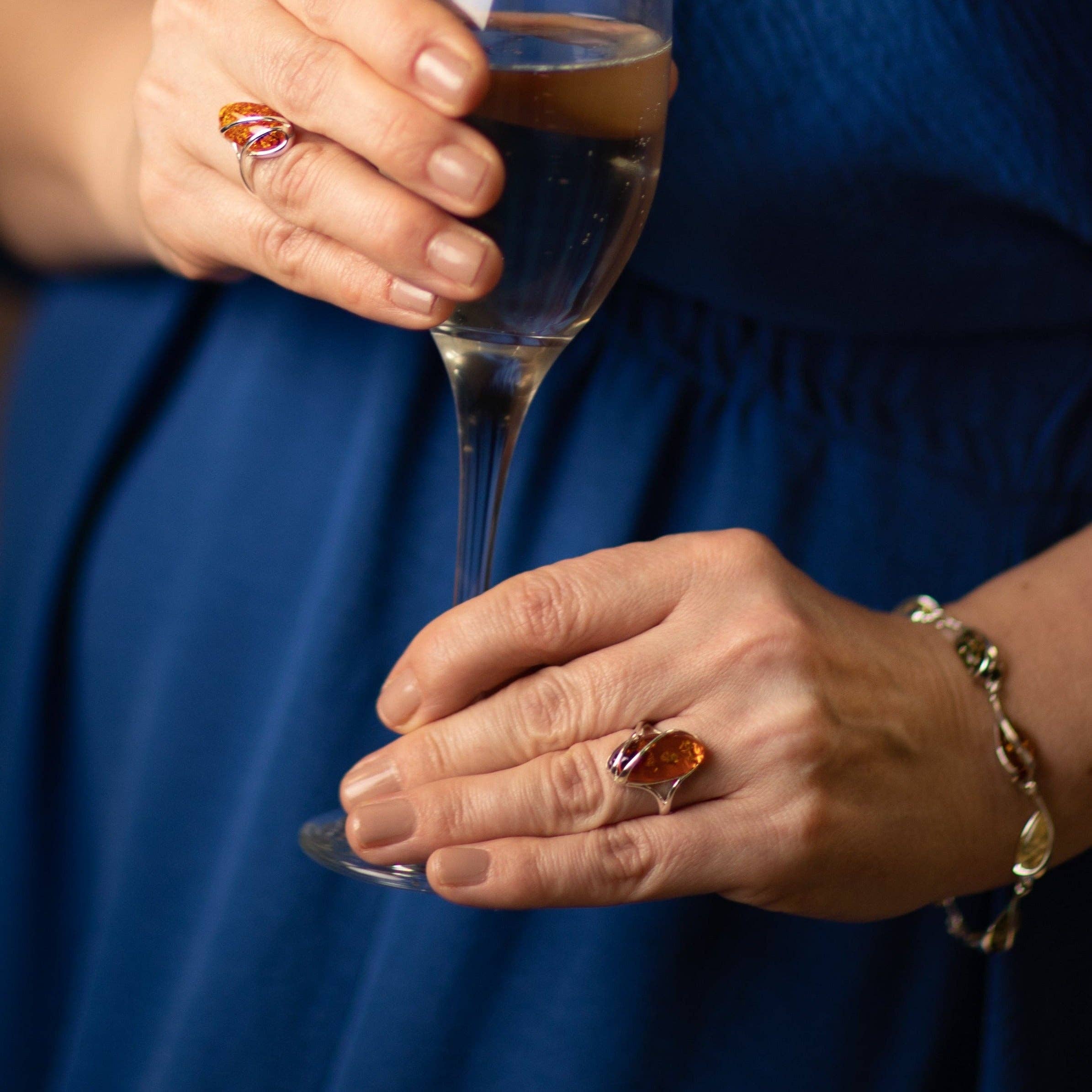 SilverAmber Jewellery - Wholesale Cocktail/Statement Ring - 925 Sterling Silver & Genuine Baltic Amber Adjustable Ring GL423A18