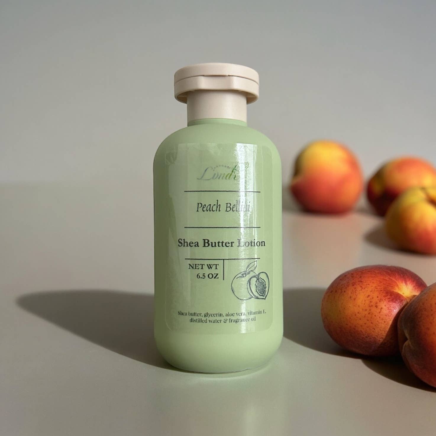 LVNDR Pure Essentials – Großhandel Körperpflegecreme/Bodylotion – Feuchtigkeitslotion mit Sheabutter0