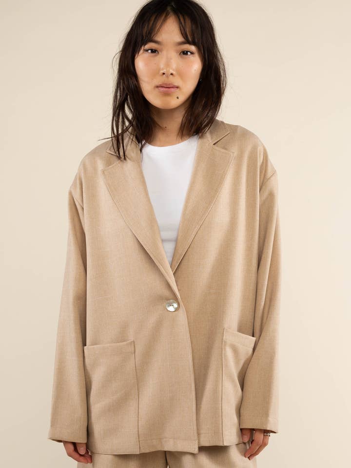 NLT - Wholesale Blazer - Women's - Venice Oversized Relaxed Blazer8