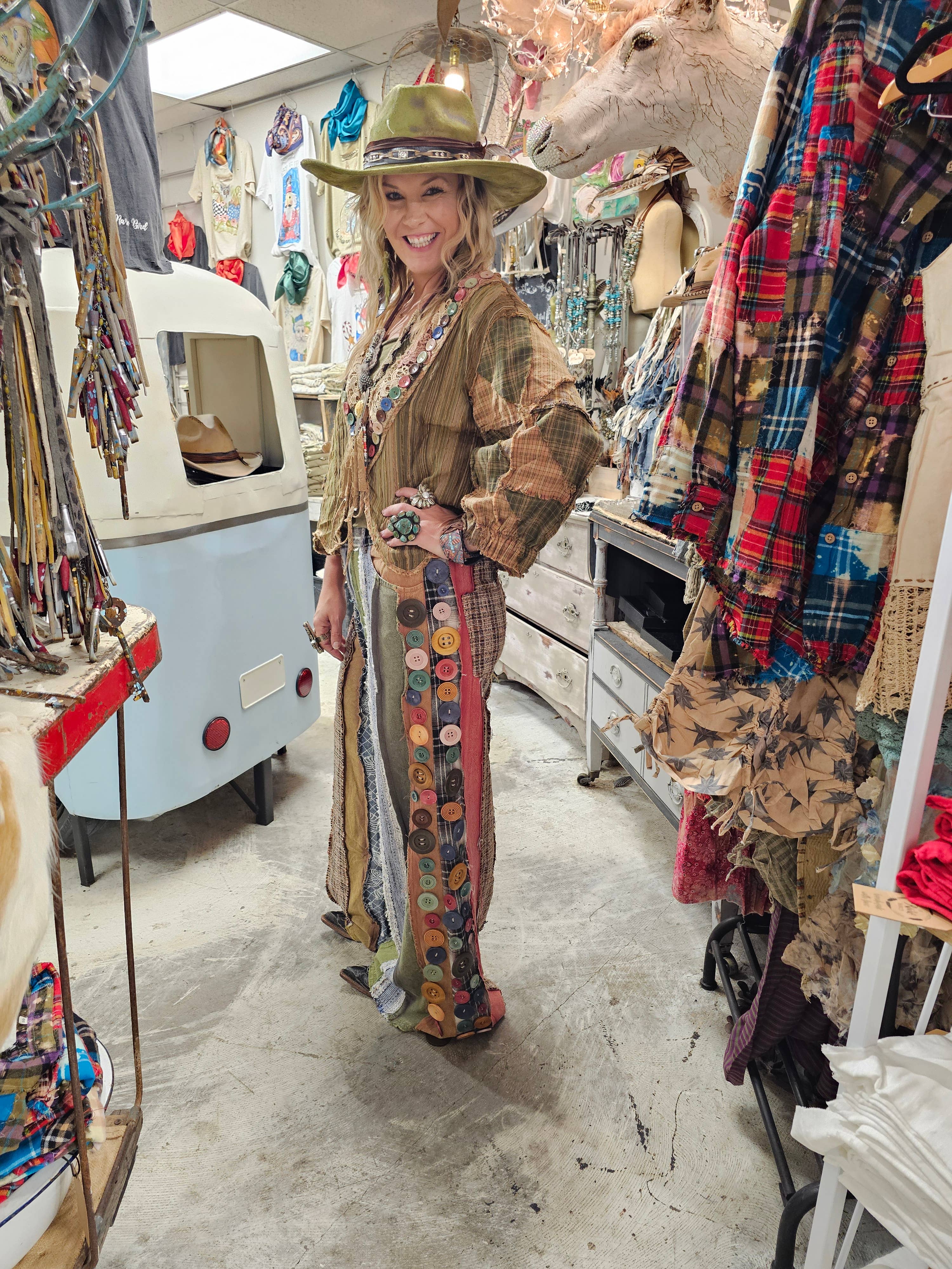 A Rare Bird Shop - Wholesale Jeans - Women's - Bust Your Button Jeans