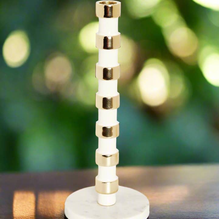 CLASSIC TOUCH DECOR INC. - Wholesale Candle holder - White and Gold Taper Candle Holder on Marble Base - 12"H2