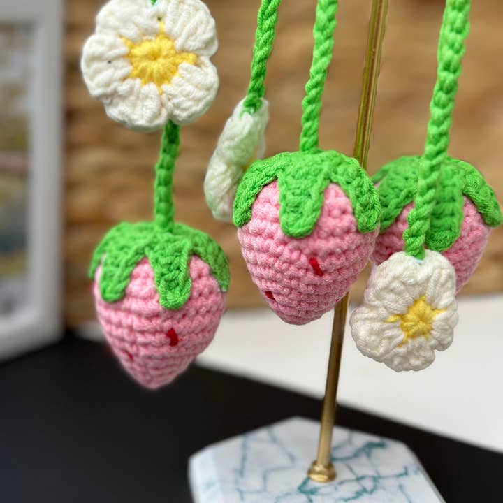 Anh2 LTD – Ornamento por atacado – Crochê de Morango, Decoração Pequena Cereja de Malha Artesanal3