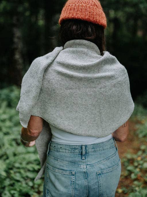 Hand-loomed Silver Laurette Shawl, Undyed Alpaca for wholesale by Happy French Gang