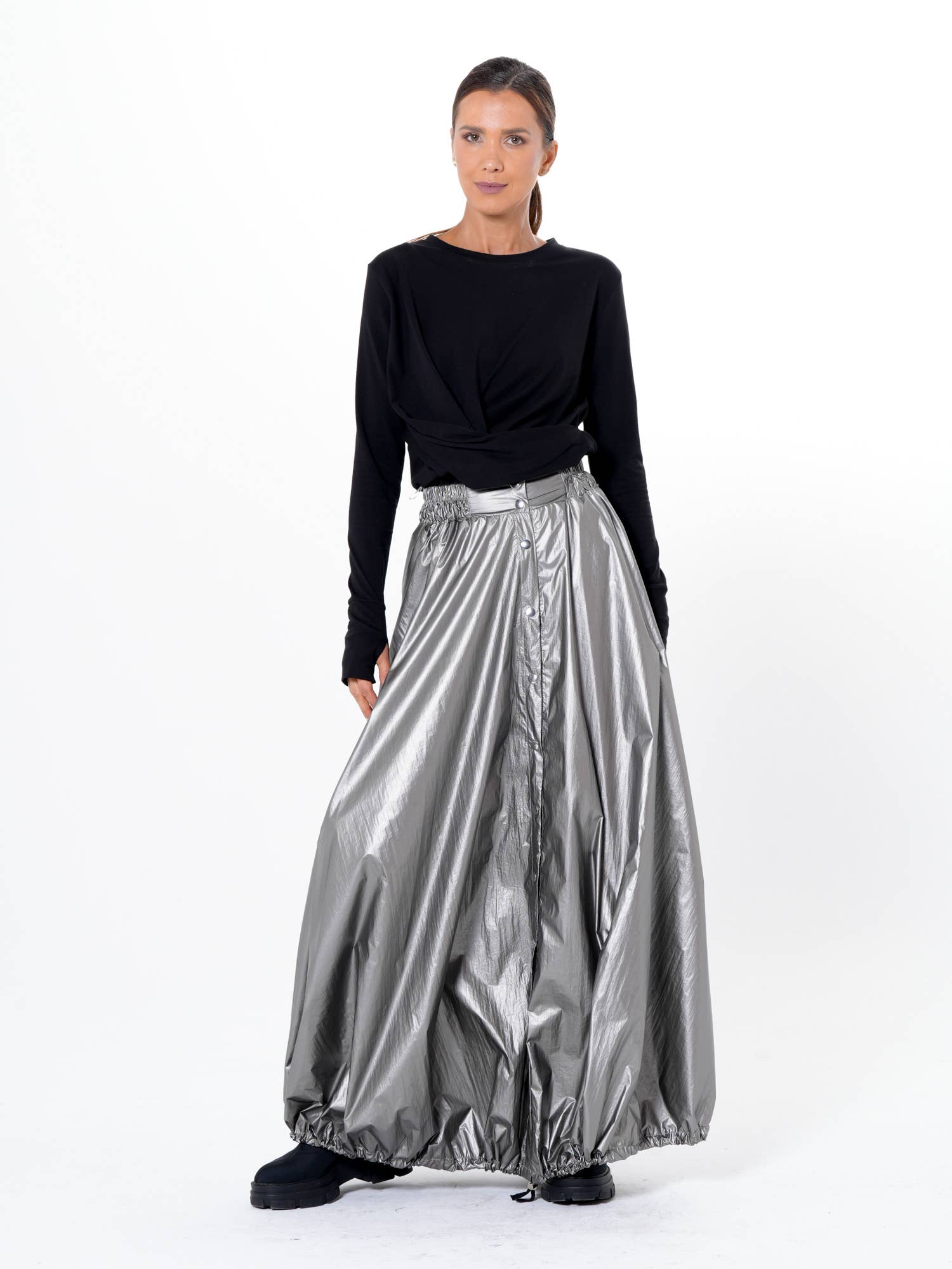Metamorphoza – wholesale Skirt – Women’s – Voluminous Maxi Skirt with Adjustable Hem2