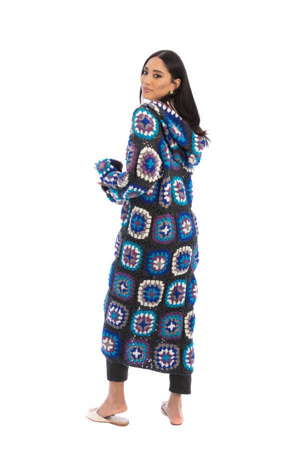 SAACHI – Engroshandel Kimono - Dame – Hæklet uldhætte Kimono Lang24